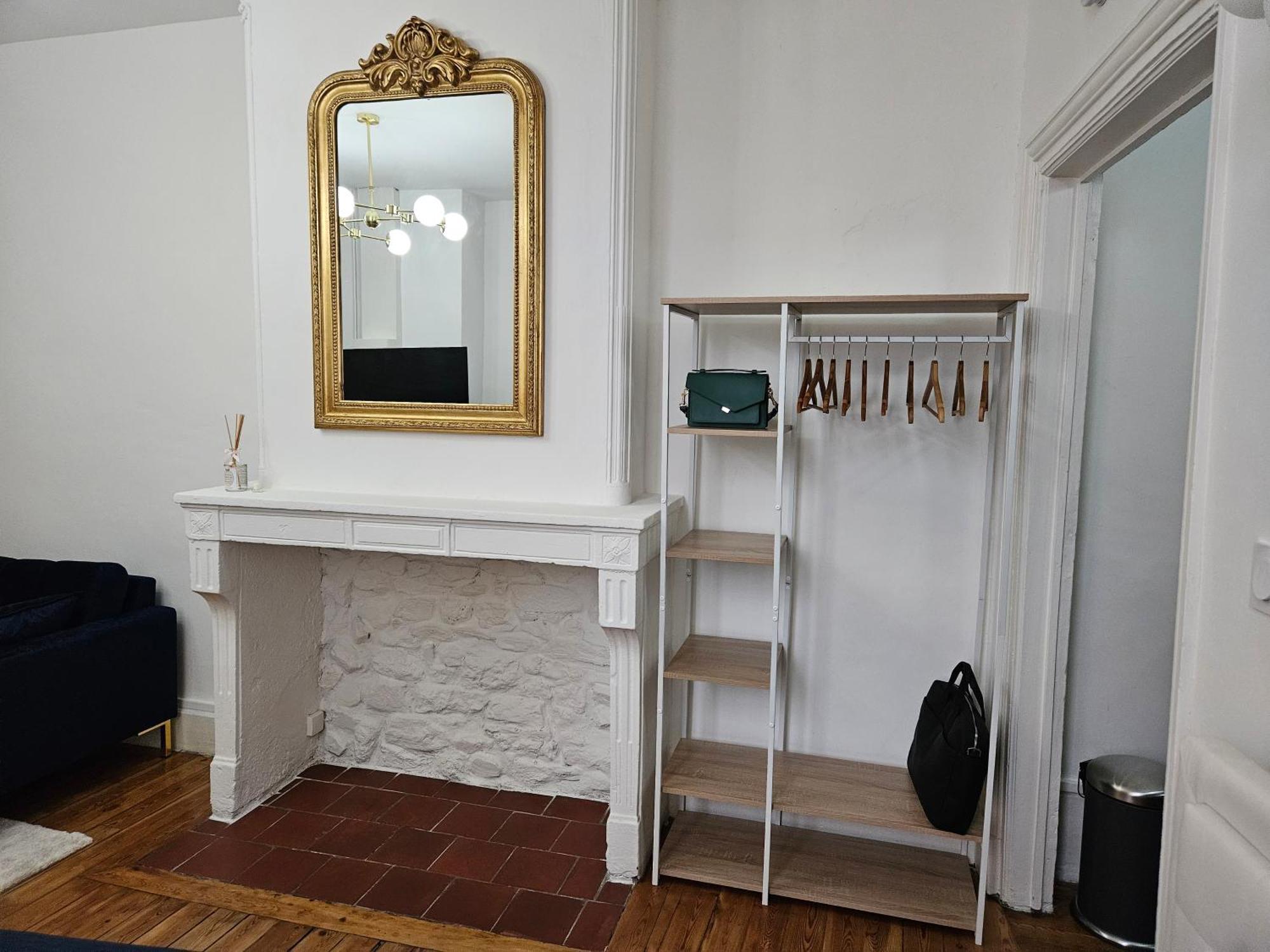 Suite Chic, Contemporaine Au Pied De La Cathedrale Vienne  Extérieur photo